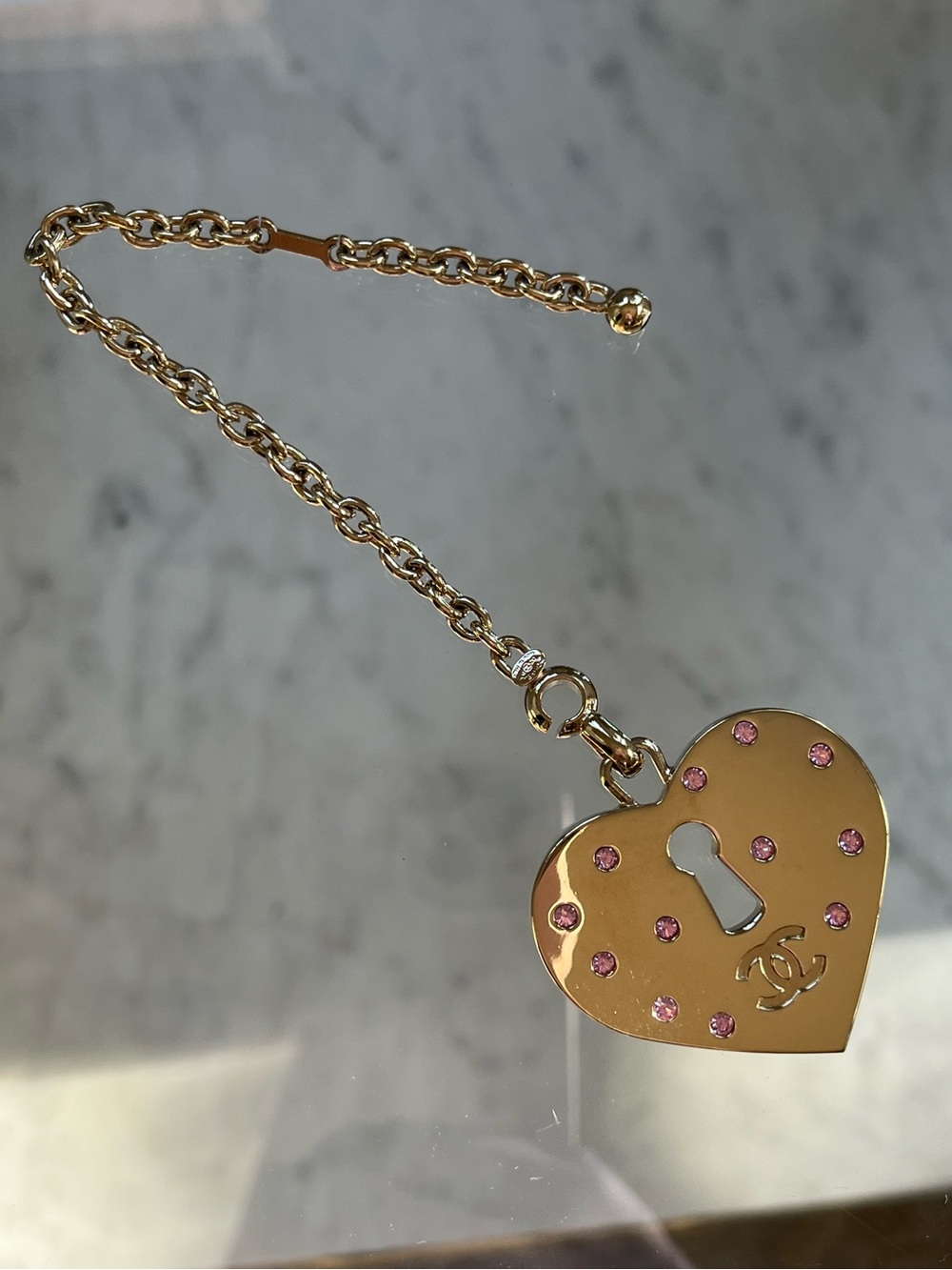 CHANEL 2002 Spring 24K Gold Plated Heart Lock Bag Charm w Pink Crystals Pristine - Picture 3 of 8